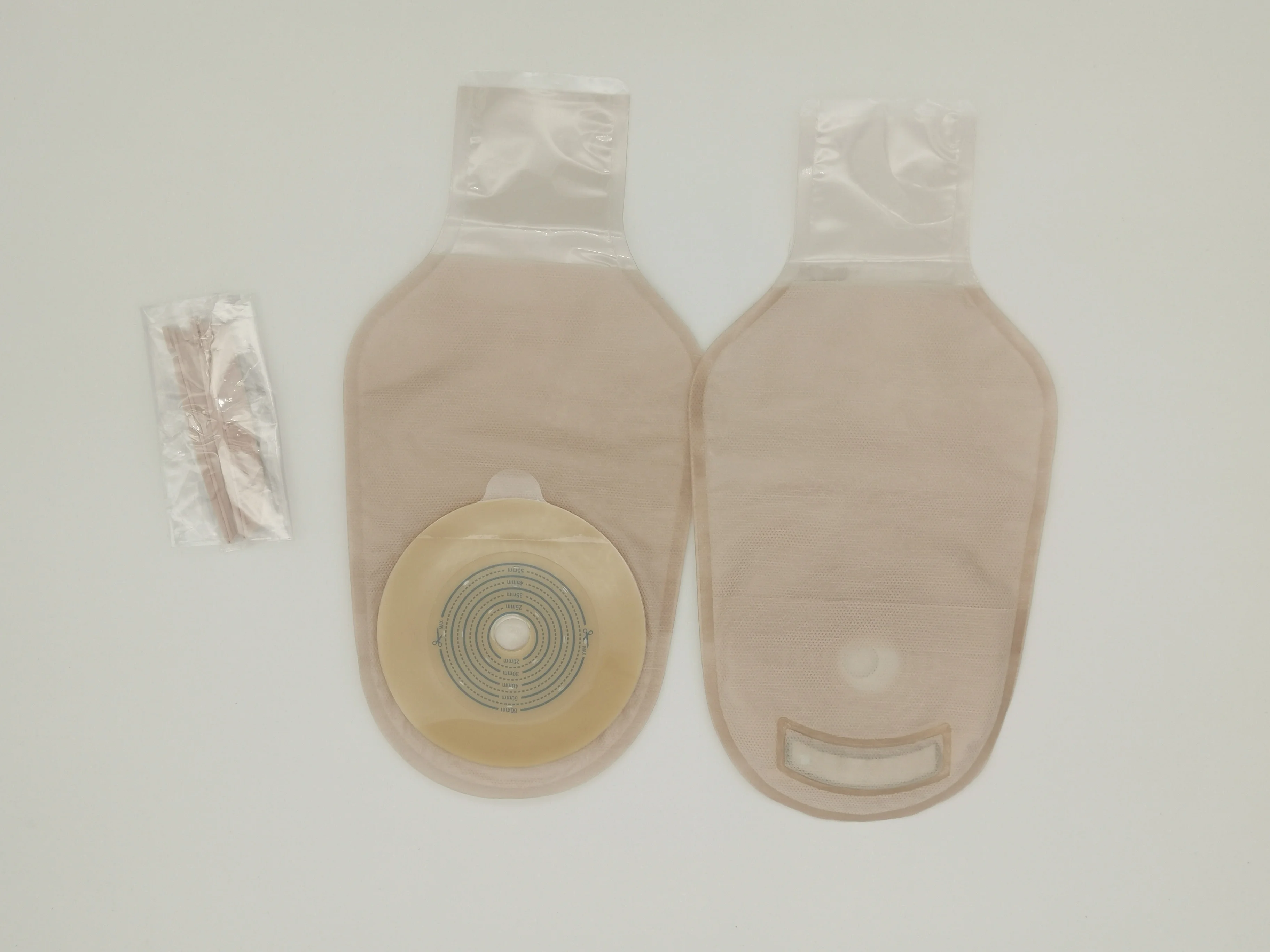 
One Piece/ Two Pieces Colostomy Bag Ostomy Pouch 