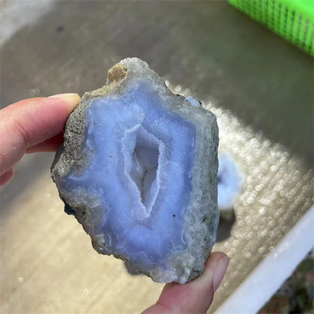 Wholesale rough miner crystals healing stones rough natural gemstones blue lace agate raw gemstones for Decor