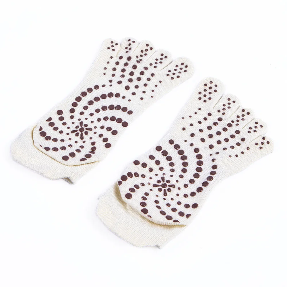 Hot Sale Wholesale  Green White Cotton Breathable Yoga Pilates Sports Woman Custom Stylish Non-Slip Grip Five Finger Toe Socks