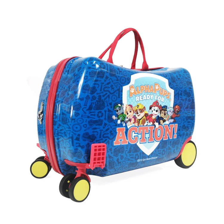 ride on luggage (43).jpg