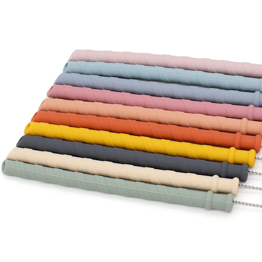 Hot Selling Silicone Baby Straw Mug Easily Cleaned Silicone Training Cup BPA Free Silicone Drinking Cup with Lid