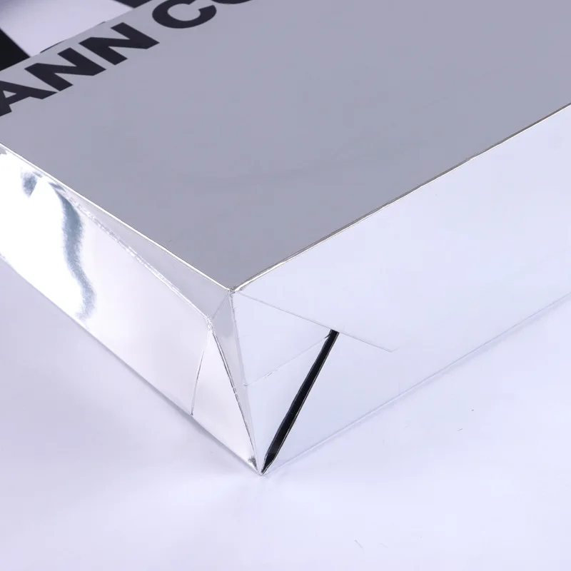 Customized Fashion Mirror Silver Handle Paper Bag Advertising White Cardboard Shopping Gift Paper Tote Bag