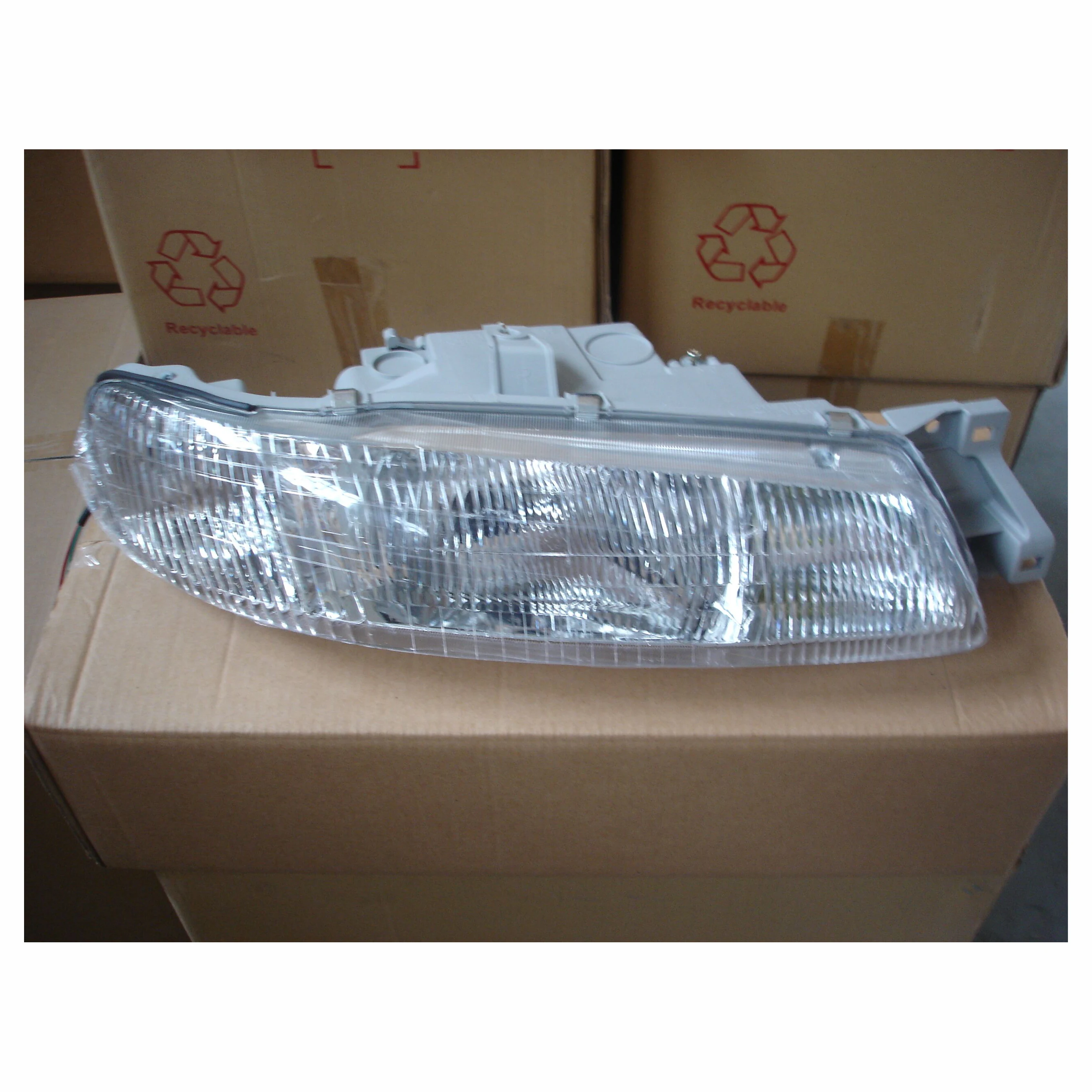 Headlamp Cover Spare Parts For Kia Sephia 1 1996-1998