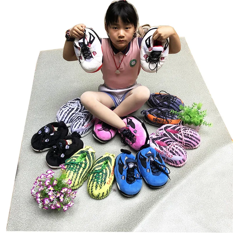 
Wholesale Kids Winter Warm Yeezy Slippers Children One Size Indoor Sliders Girl Slippers Sneakers Boys House Floor Child Slipper 