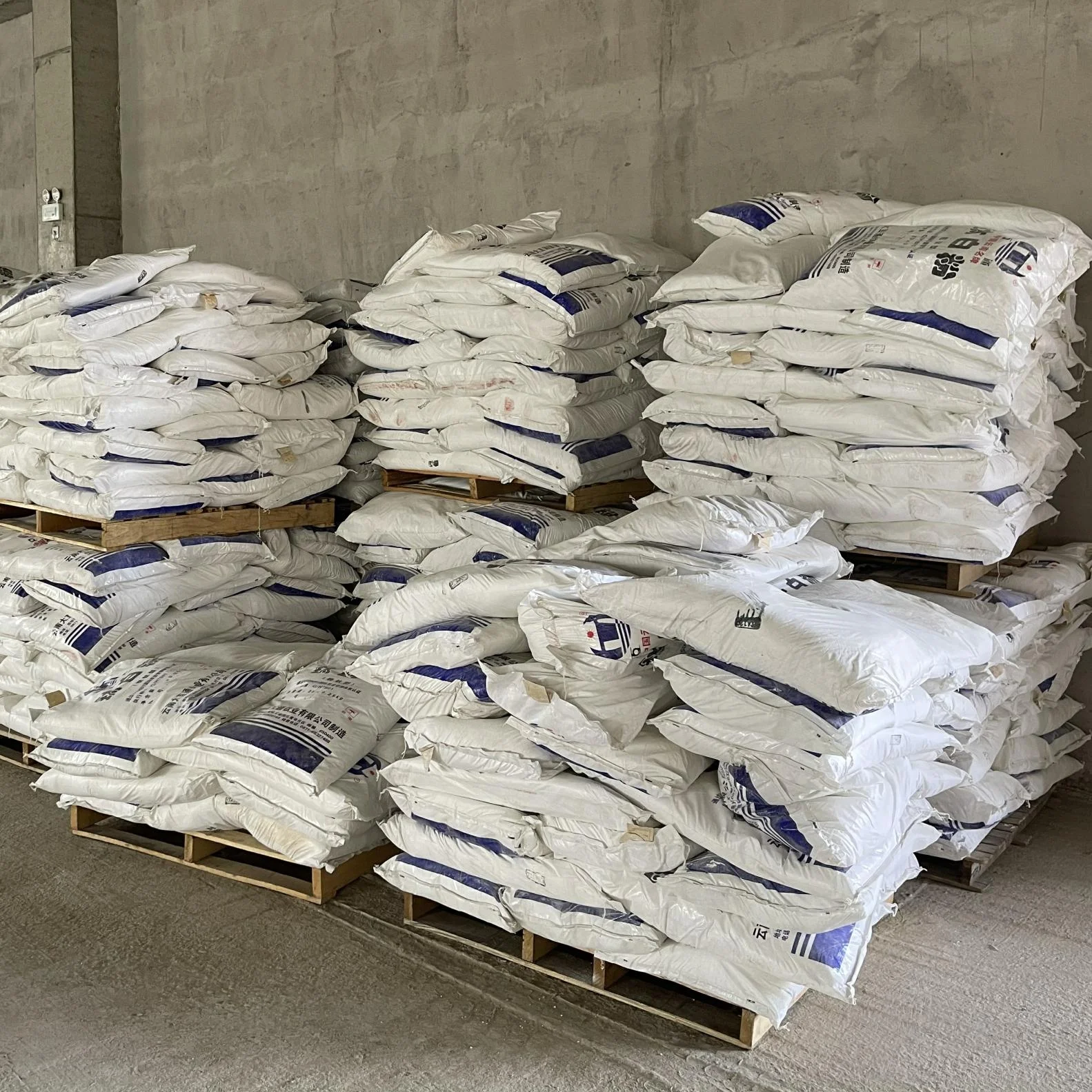 China Wholesaler Titanium Dioxide Tio2 Industrial Grade Titanium Dioxide R818 R996 R5566