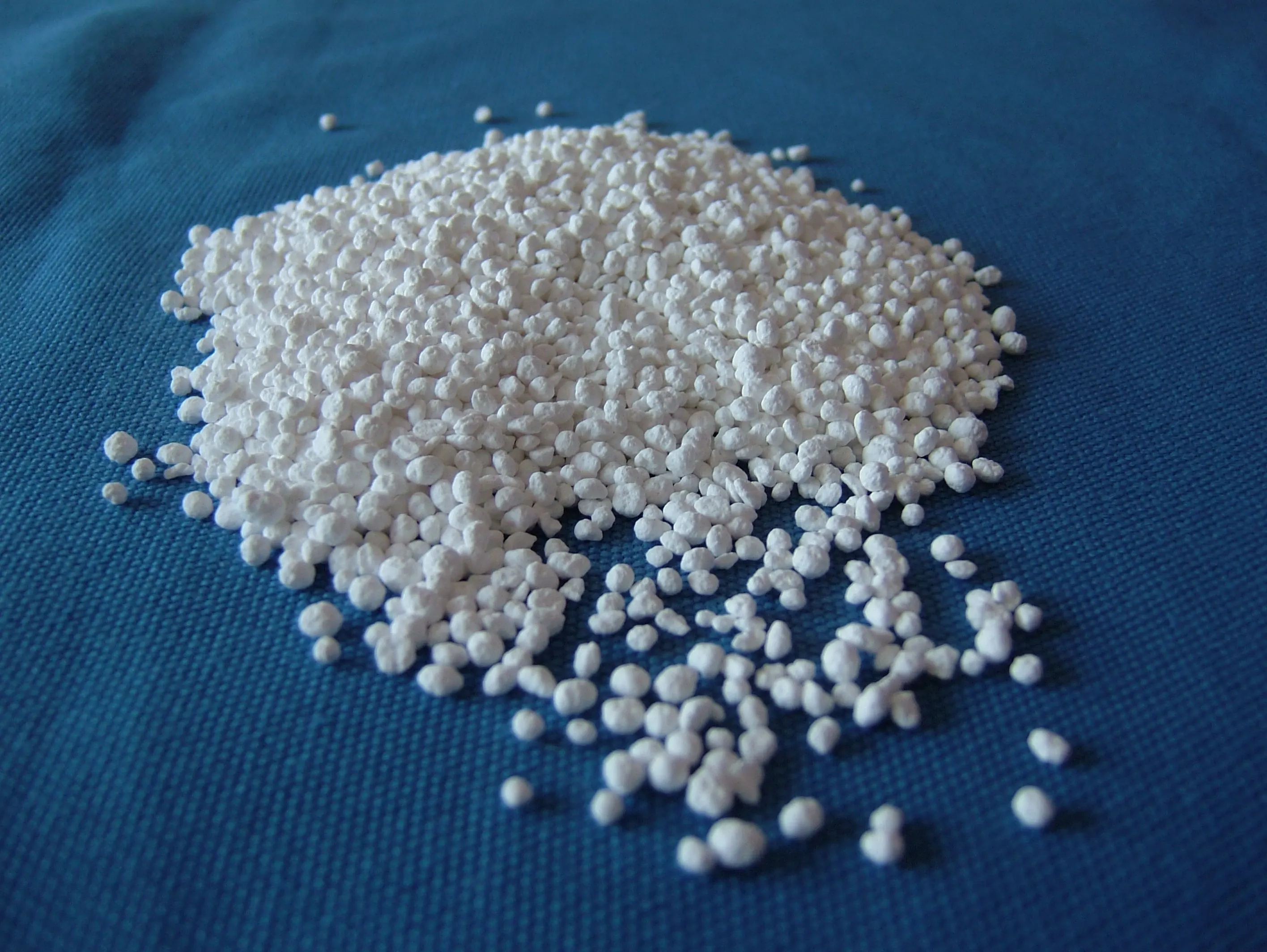 Hot Sale Calcium Chloride 74%/77%/94%Min