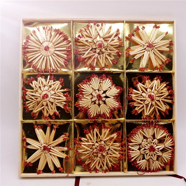 Eco friendly organic Christmas straw ornaments