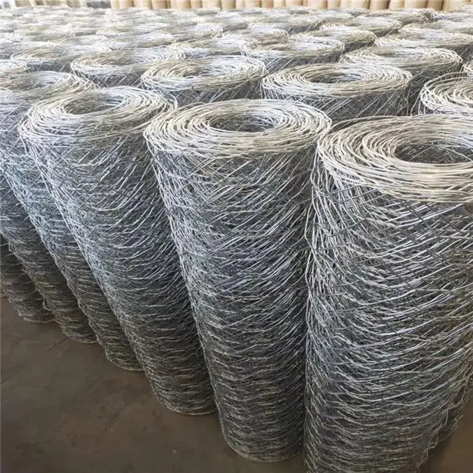 Durable 1 inch  Hot Dipped Galvanized Hexagonal Chicken Wire Mesh Netting for  Fencing in Poultry Farming and Gardening