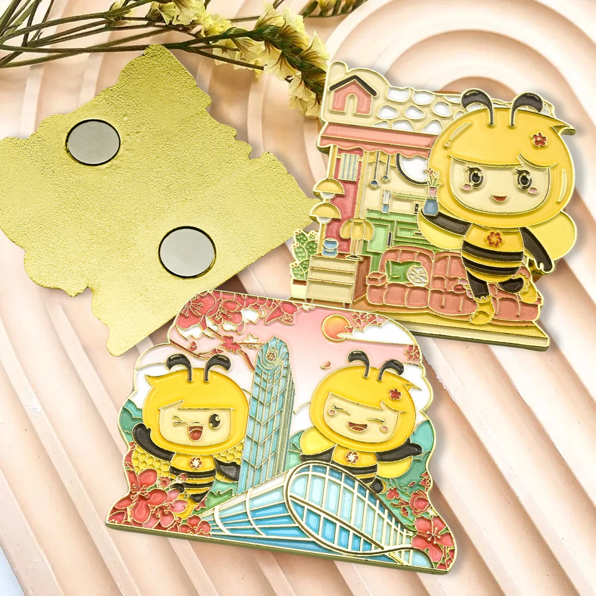 Wholesale Customized Cartoon Animal Canton Fair Designs Soft Enamel Gold Finished Fridge Magnet Refrigerator Magnet