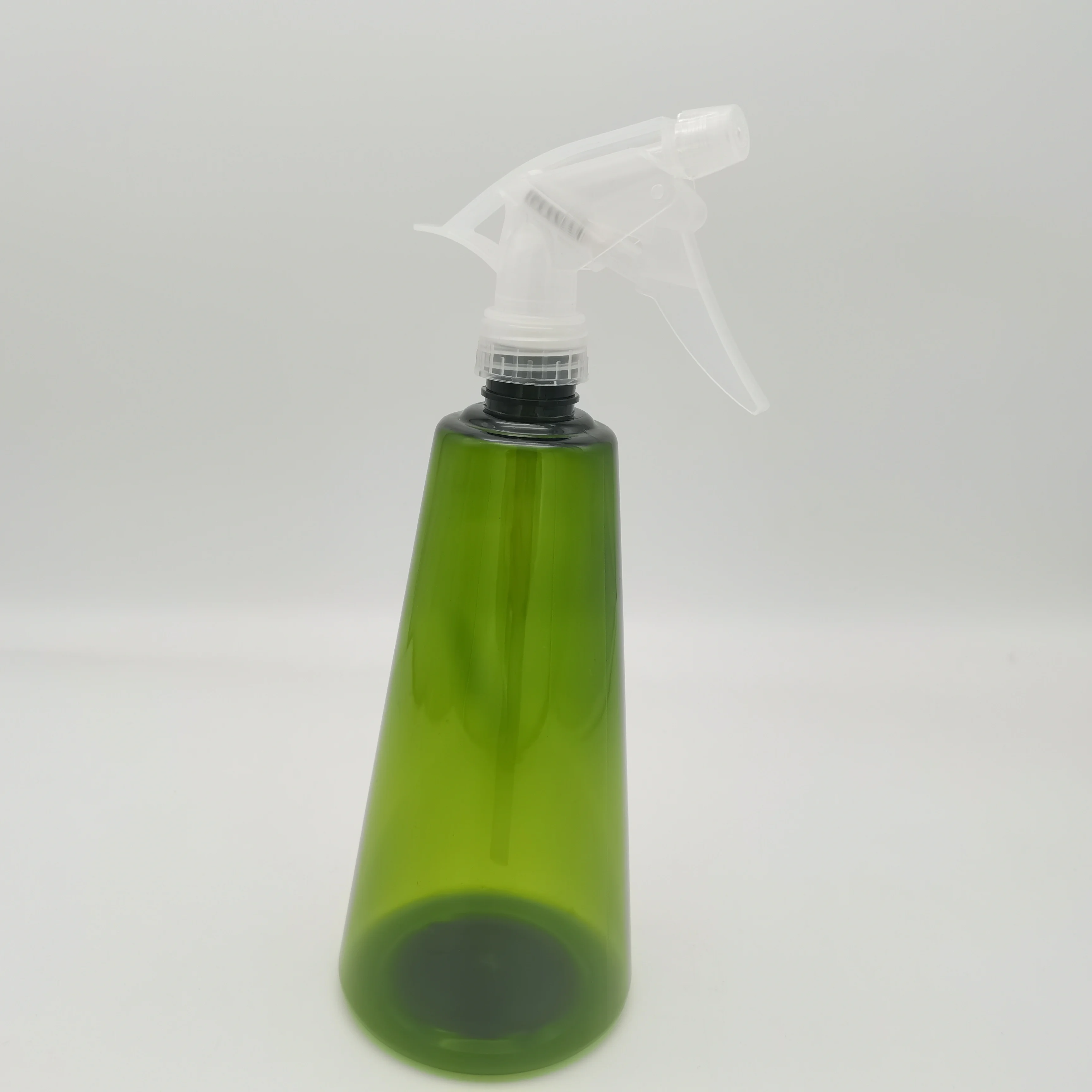 750ML Plastic fine mist trigger spray bottle hand pressure  fogger machine household garden spray bottle