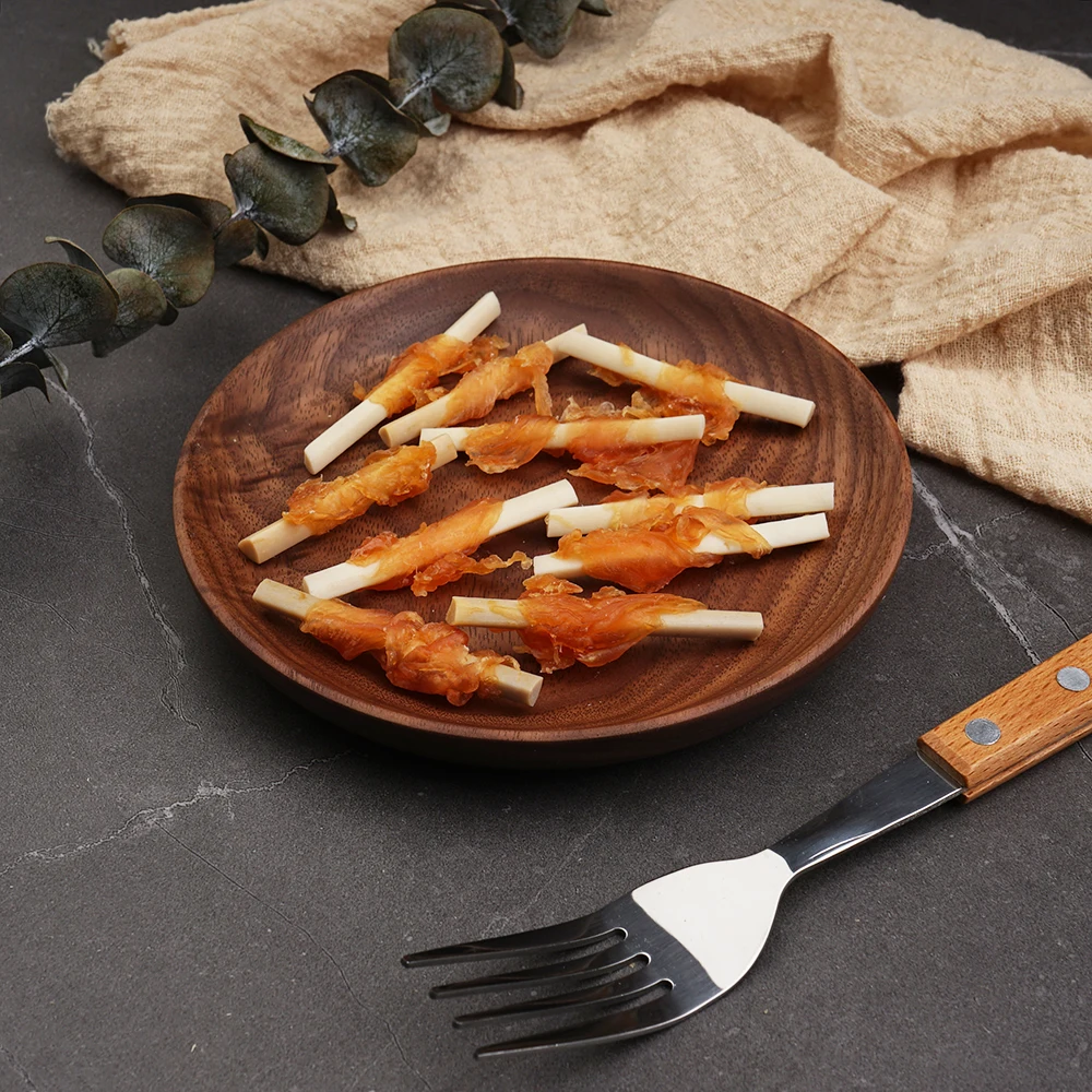 China OEM pet treats real meat chicken wrapped biscuits dog chews yummy pet treats