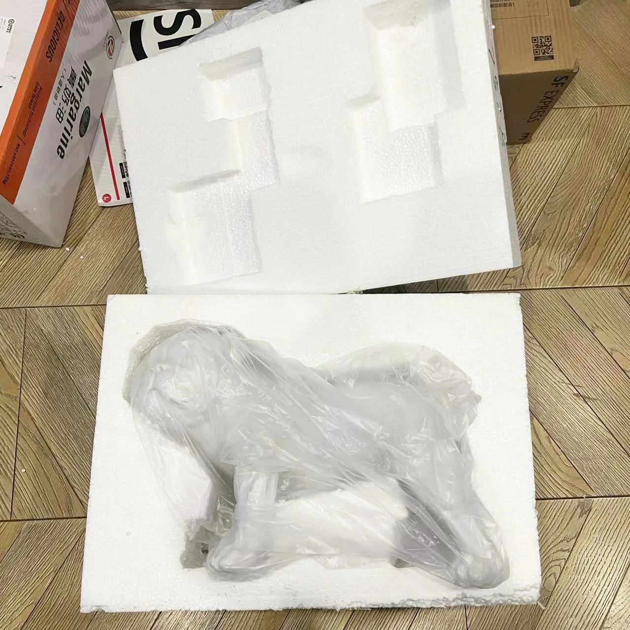 Big Sale Cheap Price Resin Crafts White Bulldog ornaments DIY Dog Sculpture Animal Statue