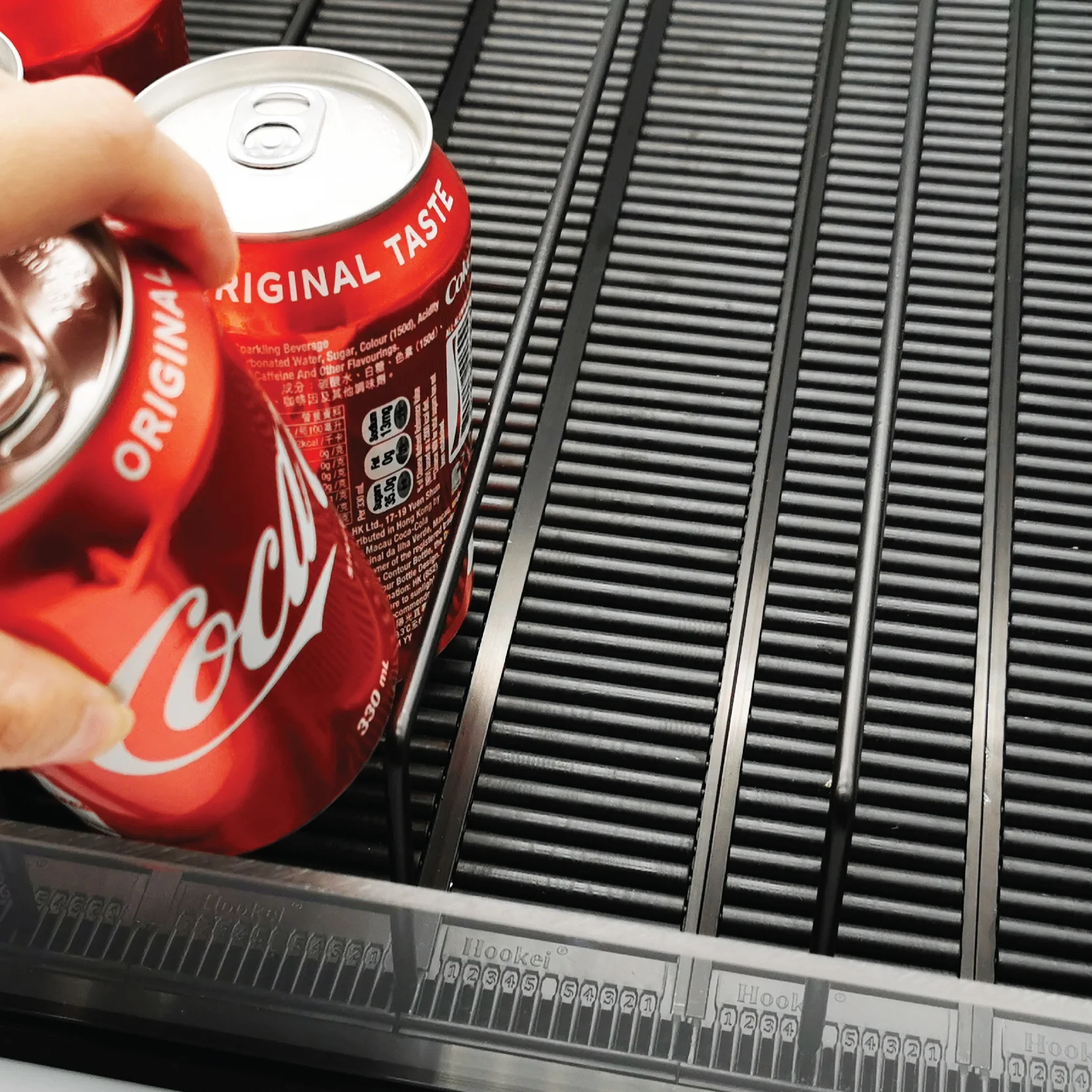 2023 New Supermarket Display Rack Auto Front gravity roller shelf for refrigerating equipment