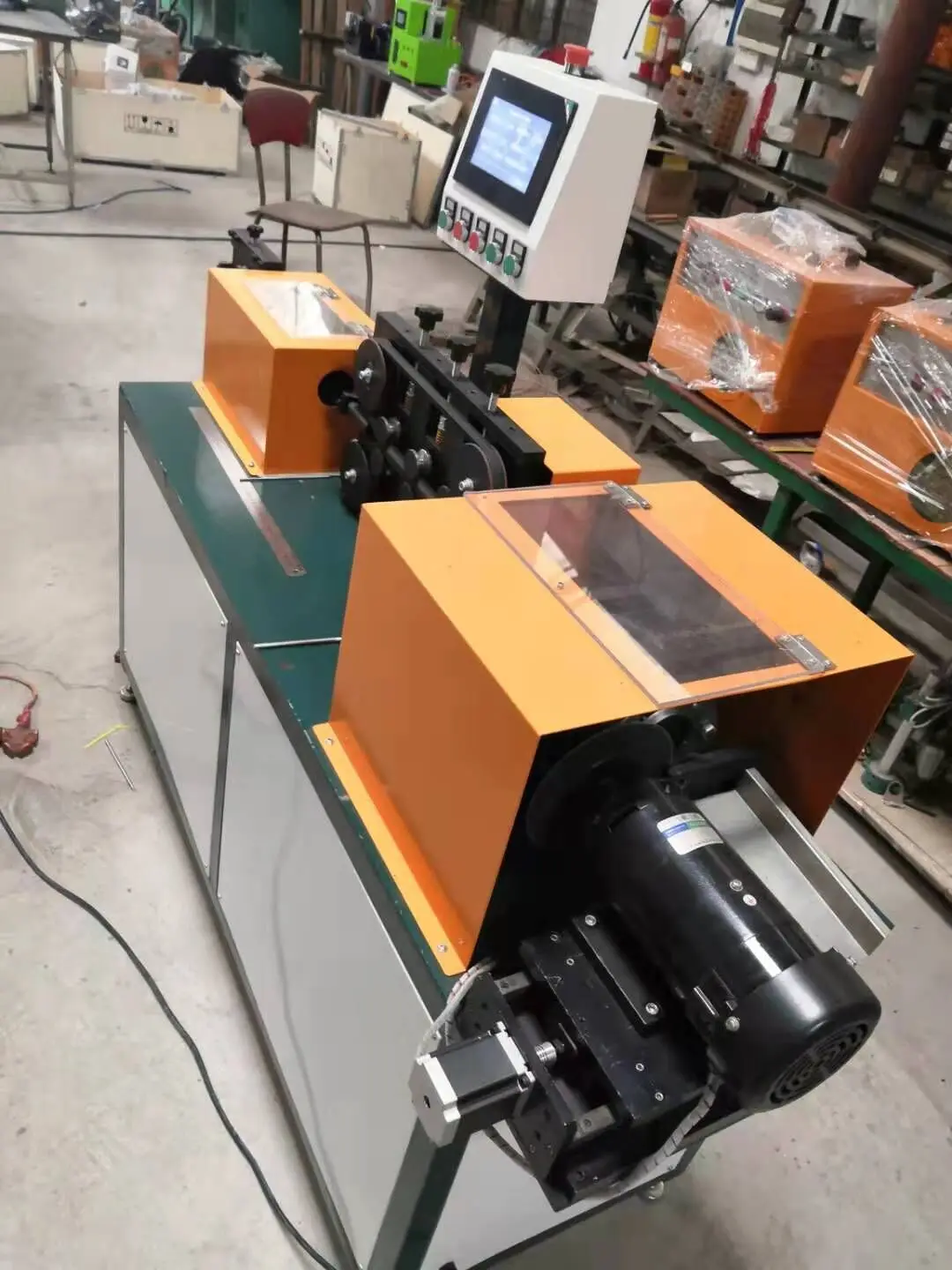 MICC LED display Straightening & Cutting Machine for MI Cable (HAN-999) Good reproducibility of the electrical properties