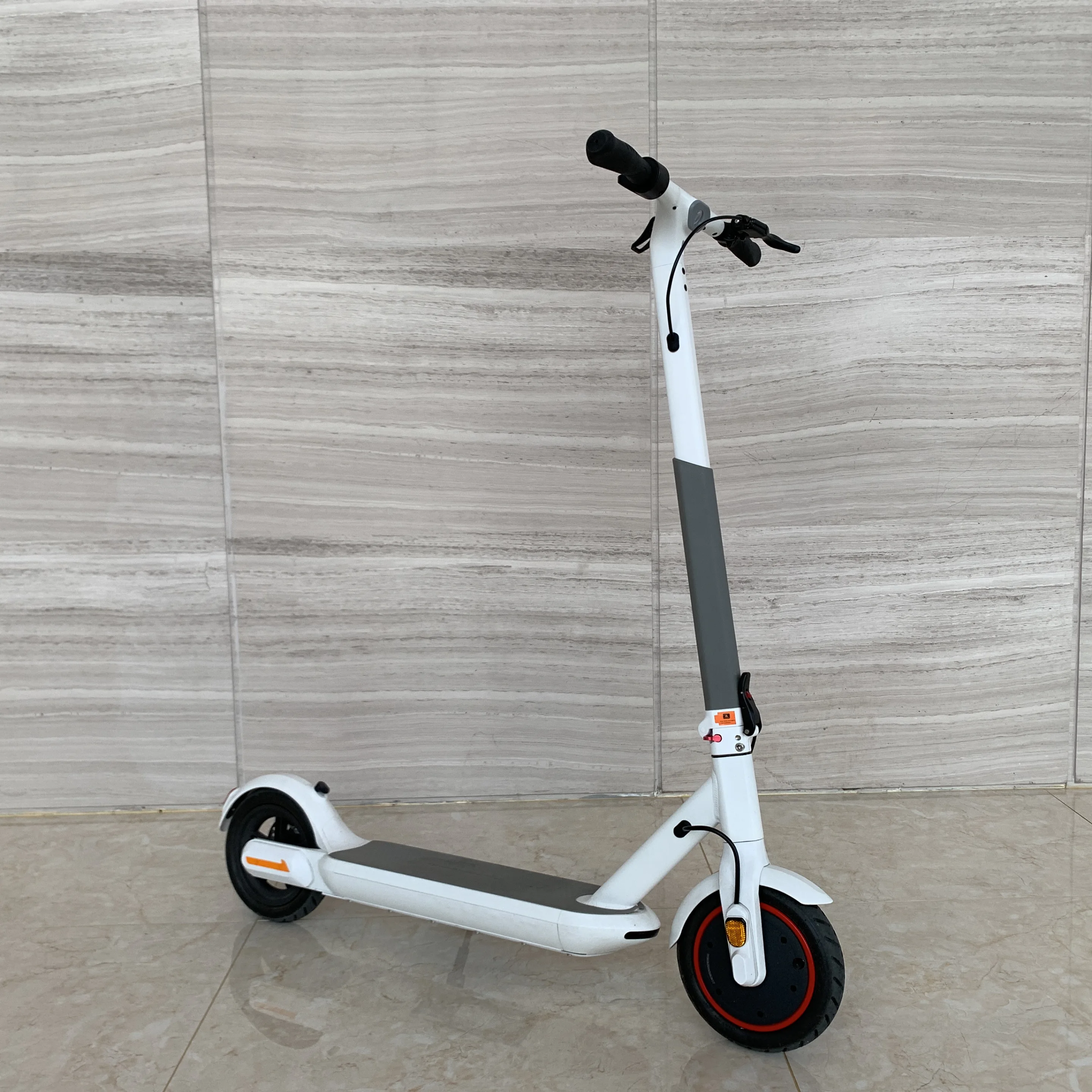 Step E Roller EU Holland Electrique Scoot Europe Moto Batterie European Warehouse Electric Scooter City Coco