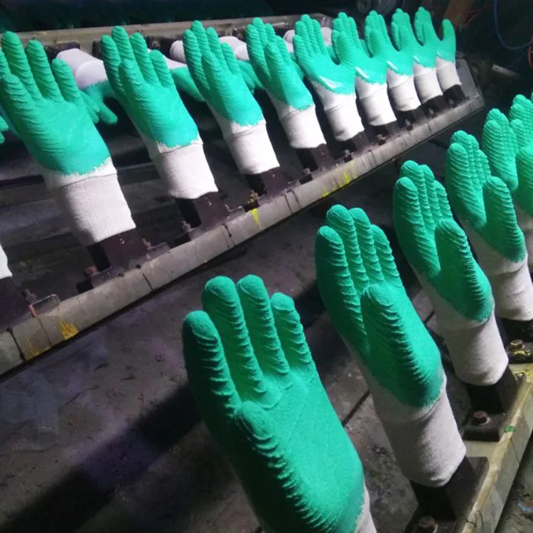 High quality Green cotton lined latex coated working gloves