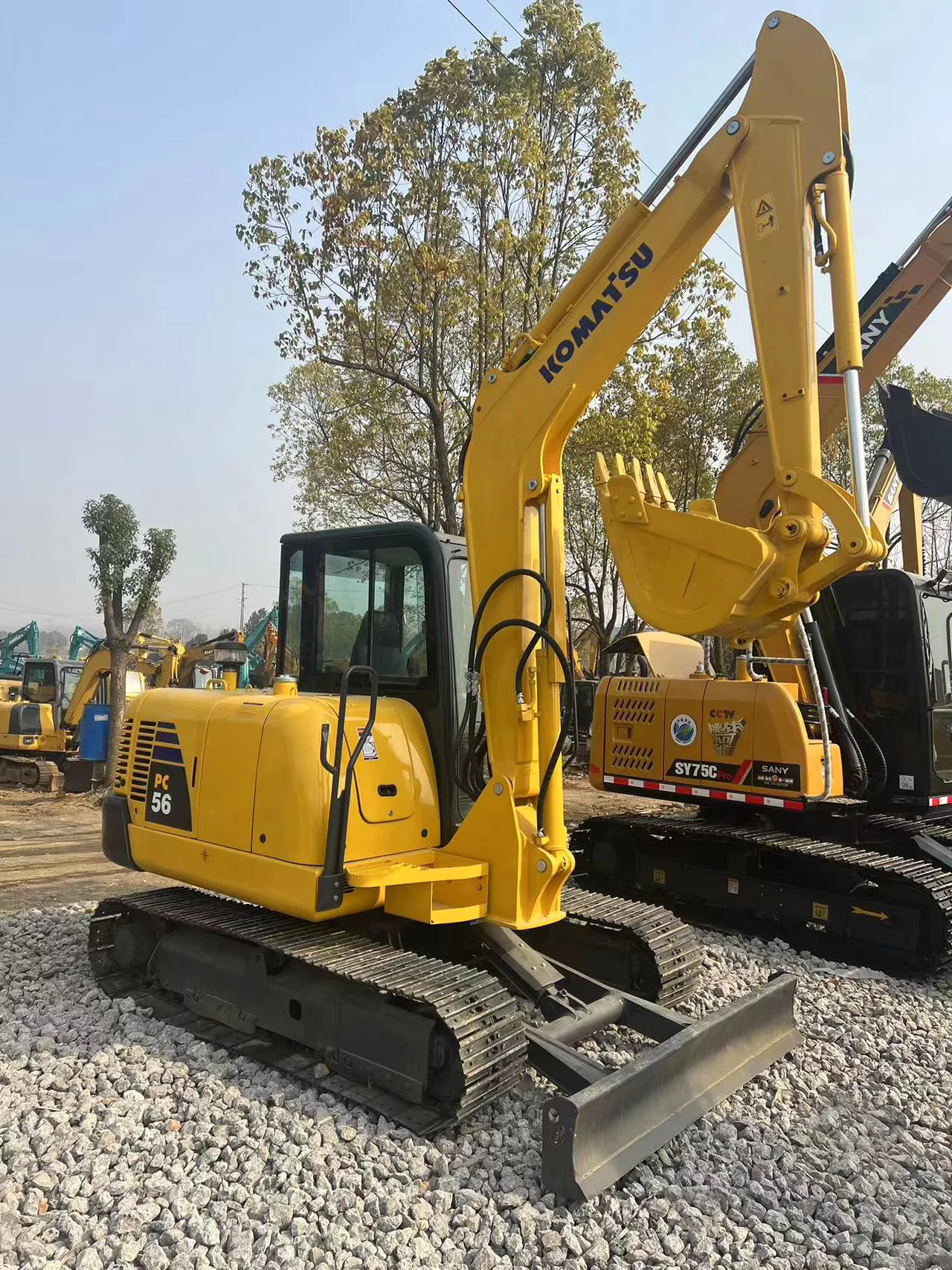Foreign trade for 90% new used komatsu excavator pc35 pc40 pc45 pc50 pc55 pc56 pc360 pc130 pc400  pc200 pc120 pc130 in stock