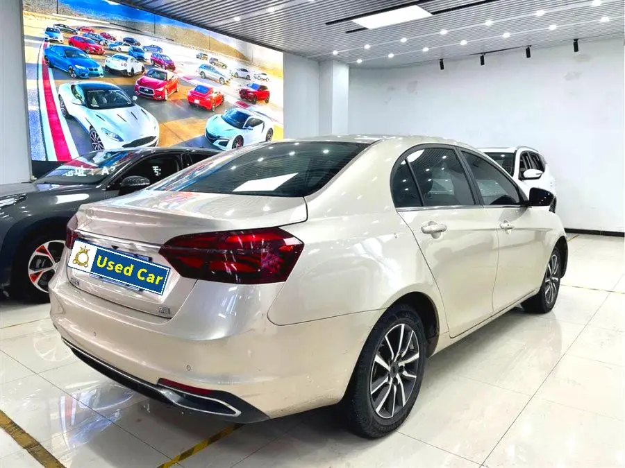 Boutique fairly Used Geely cars Cheap price Left Hand Drive Car from China factory Geely Emperor used cars sale