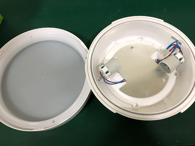 P2582-E27 IP65 High Quality ceiling Light Outdoor 2*e27 Exterior Waterproof Sueface Mounted Modern