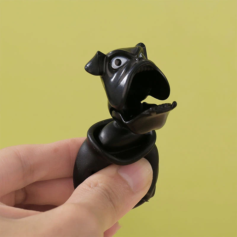 Syh507 Hot Sell Squeeze Poping Up Animal Dog Toy Novelty Stress Sticky Mochi Squishy Fidget Capsule Toy Party Kids Gift