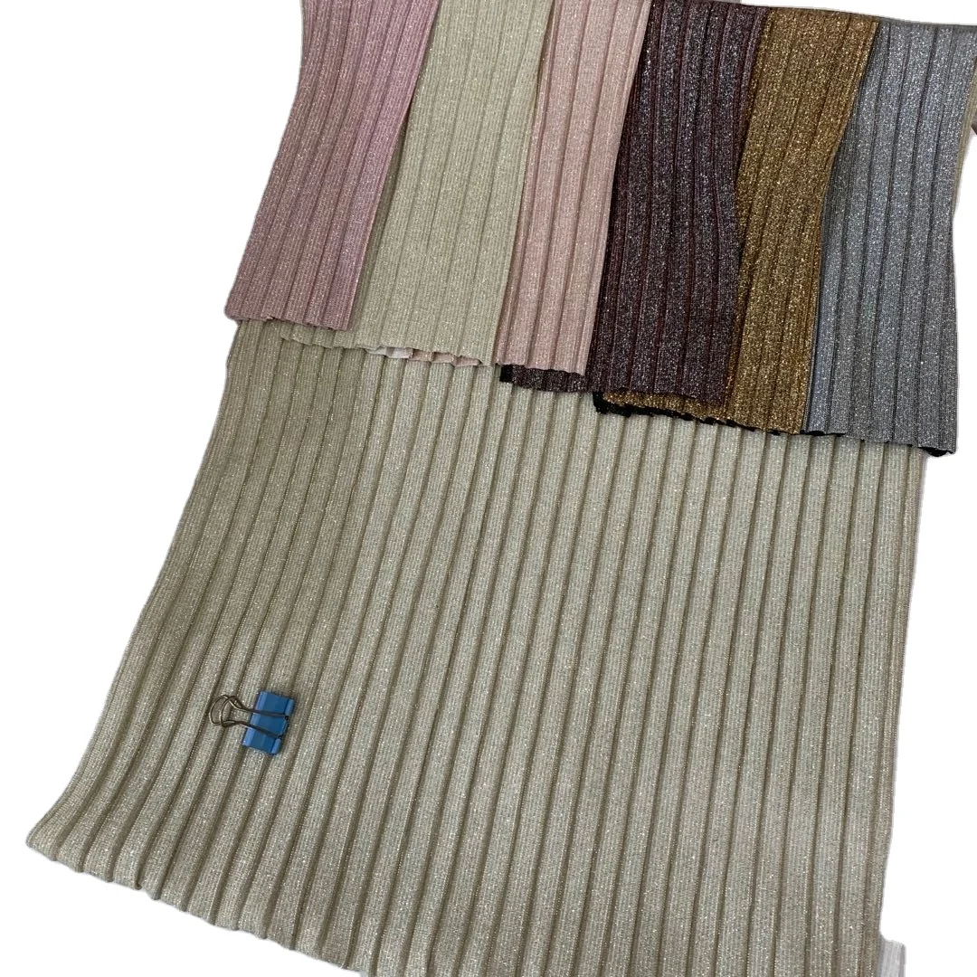 Полиэтиленовая широкая плиссированная блестящая ткань с металлическим лунным свечением, связанная с атласной трикотажной тканью для одежды, танцевальная ткань от производителя