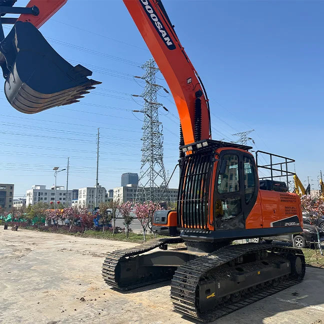 Doosan DX300LC-9C Excavator Used with Yanmar Engine 8-9 ton Operating Weight Pump Core Component Immediate Availability for Sale