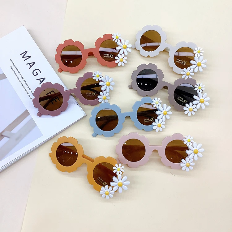 Wholesale Sunglasses Trendy Girl Girls Round Party Jewel Fashion Sun Uv400 Flower Kids Glasses