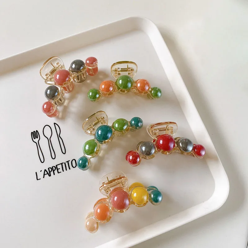 Новинка, милая прозрачная цветная заколка для волос в виде акулы среднего размера для женщин и девочек, аксессуары для волос, пластиковая заколка карамельного цвета