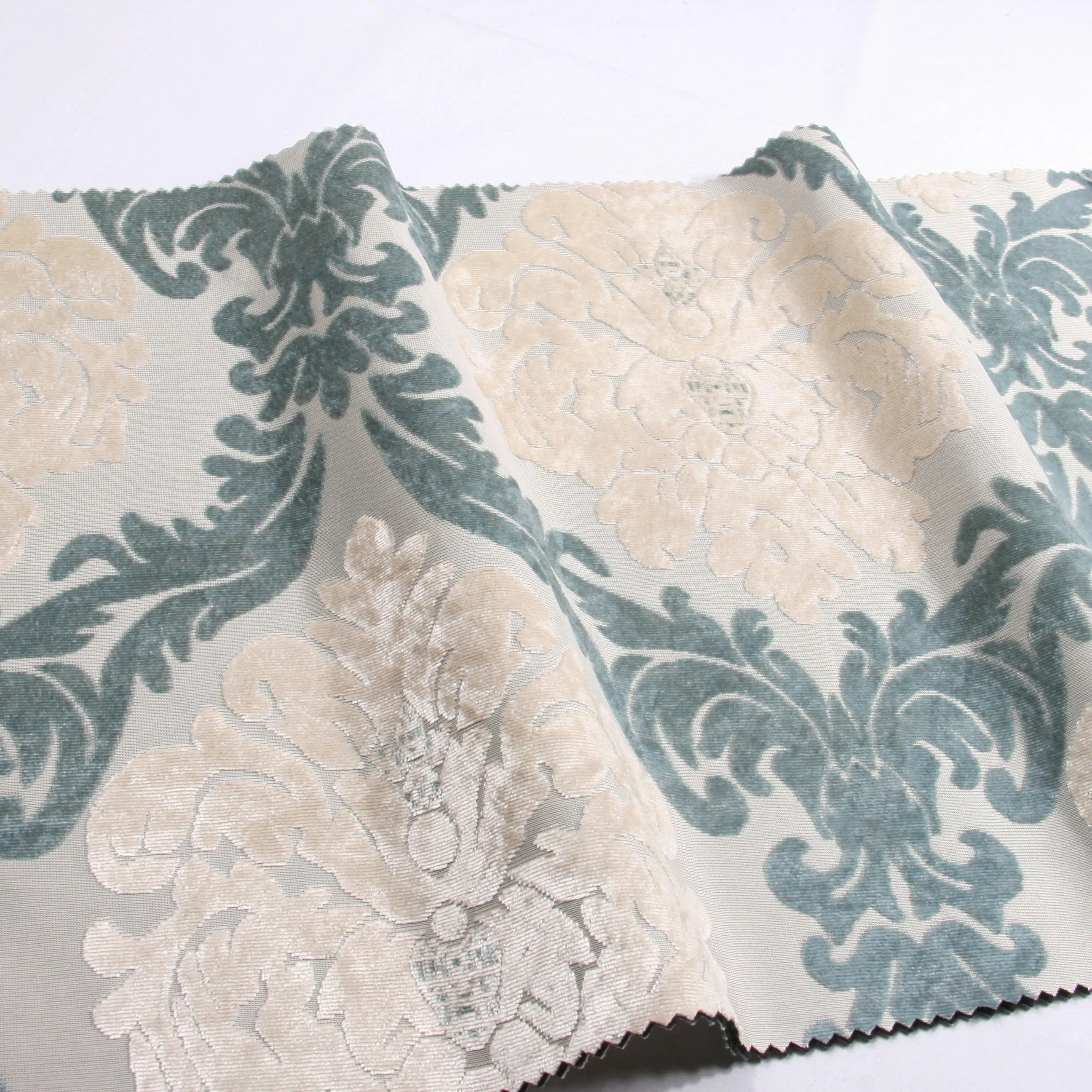 Korean 100% polyester jacquard velvet fabric for home textile upholstery fabric