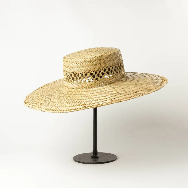 Manual hollow preparation of large eaves edge girls straw sun hat