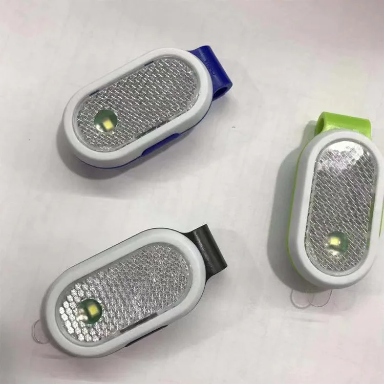 Custom Magnetic Safety Reflector Light For Promotional Mini Reflective Flexible Silicone Clips On Light With Magnet