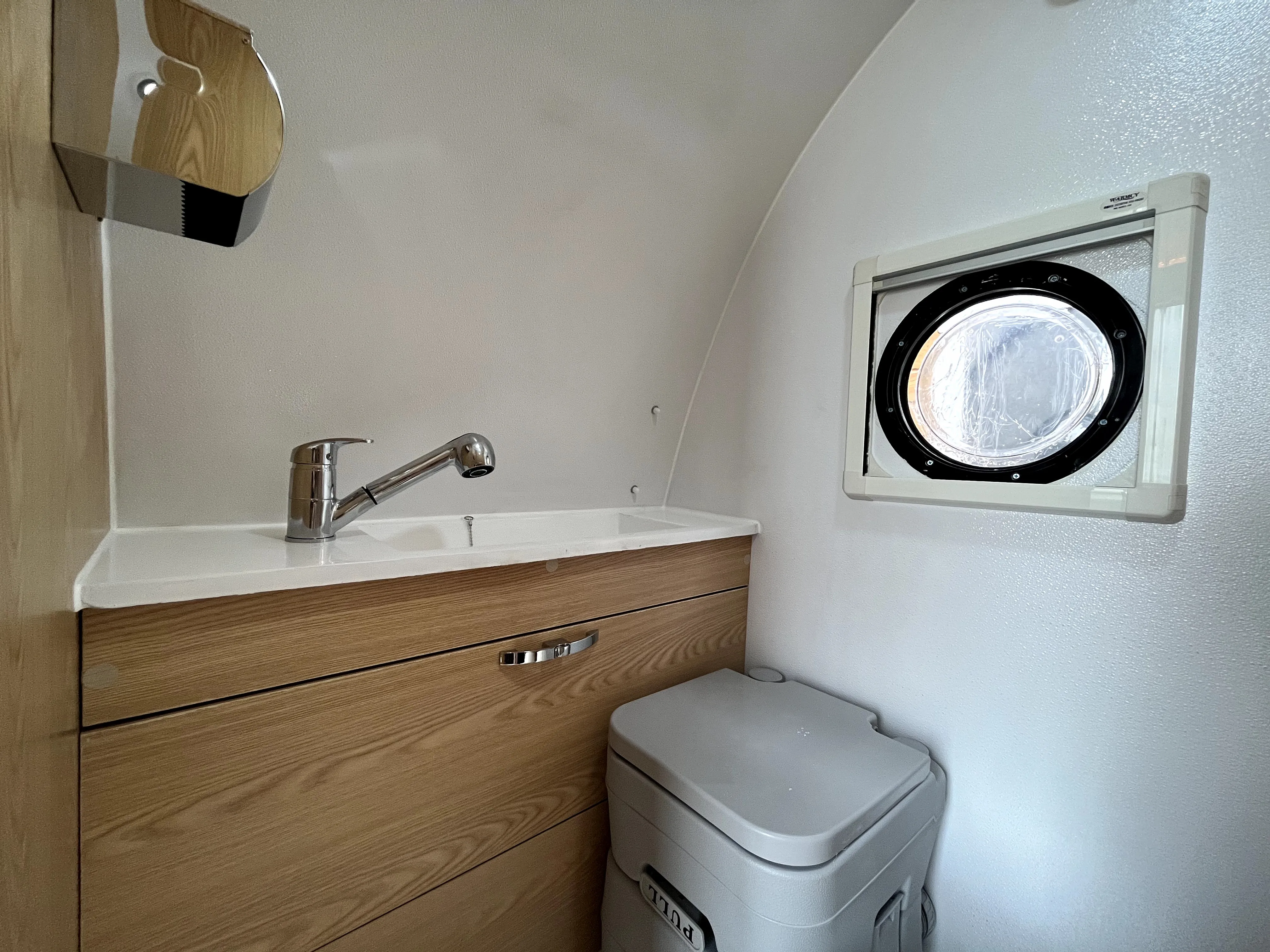 Travel Trailer Fully Equipped Mobile Camper Rv Camping Small Rvs Mini Caravan Affordable Teardrop Trailer Motorhome
