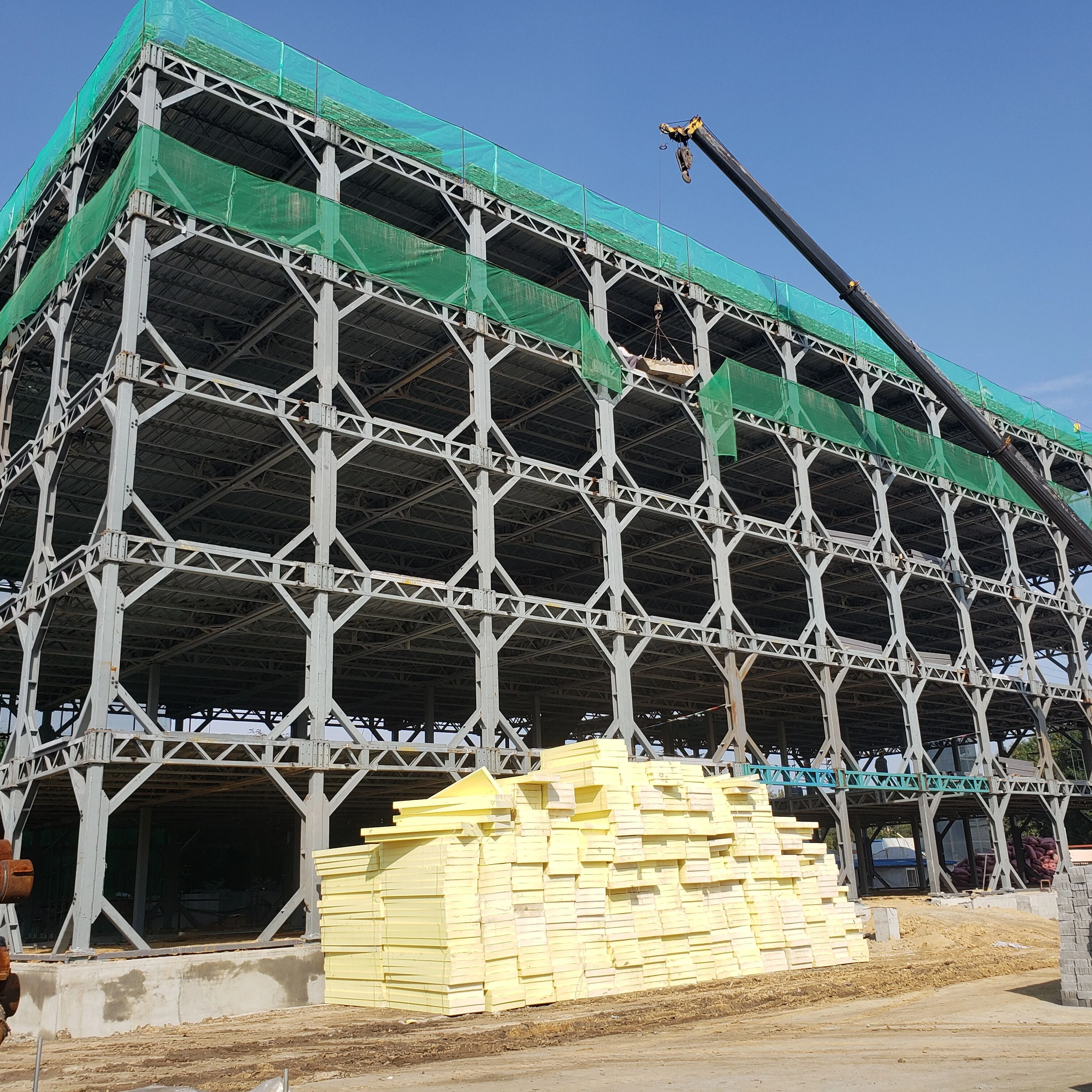 Light Weight China Prefabricated Steel Structure Office Building Pre-Engineered Steel Workshop Warehouse Hall