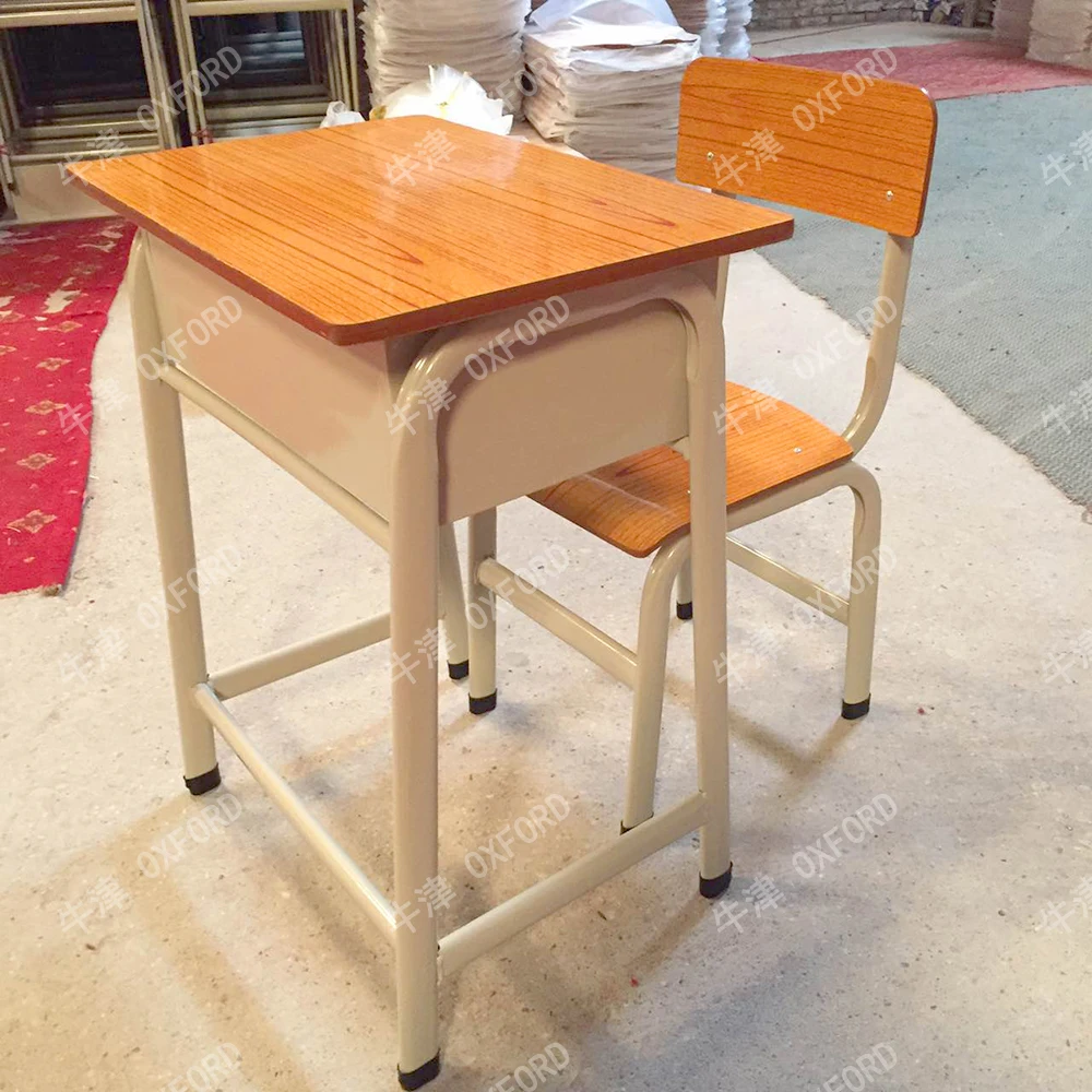 Simple Students with school desks and chairs NJ-80