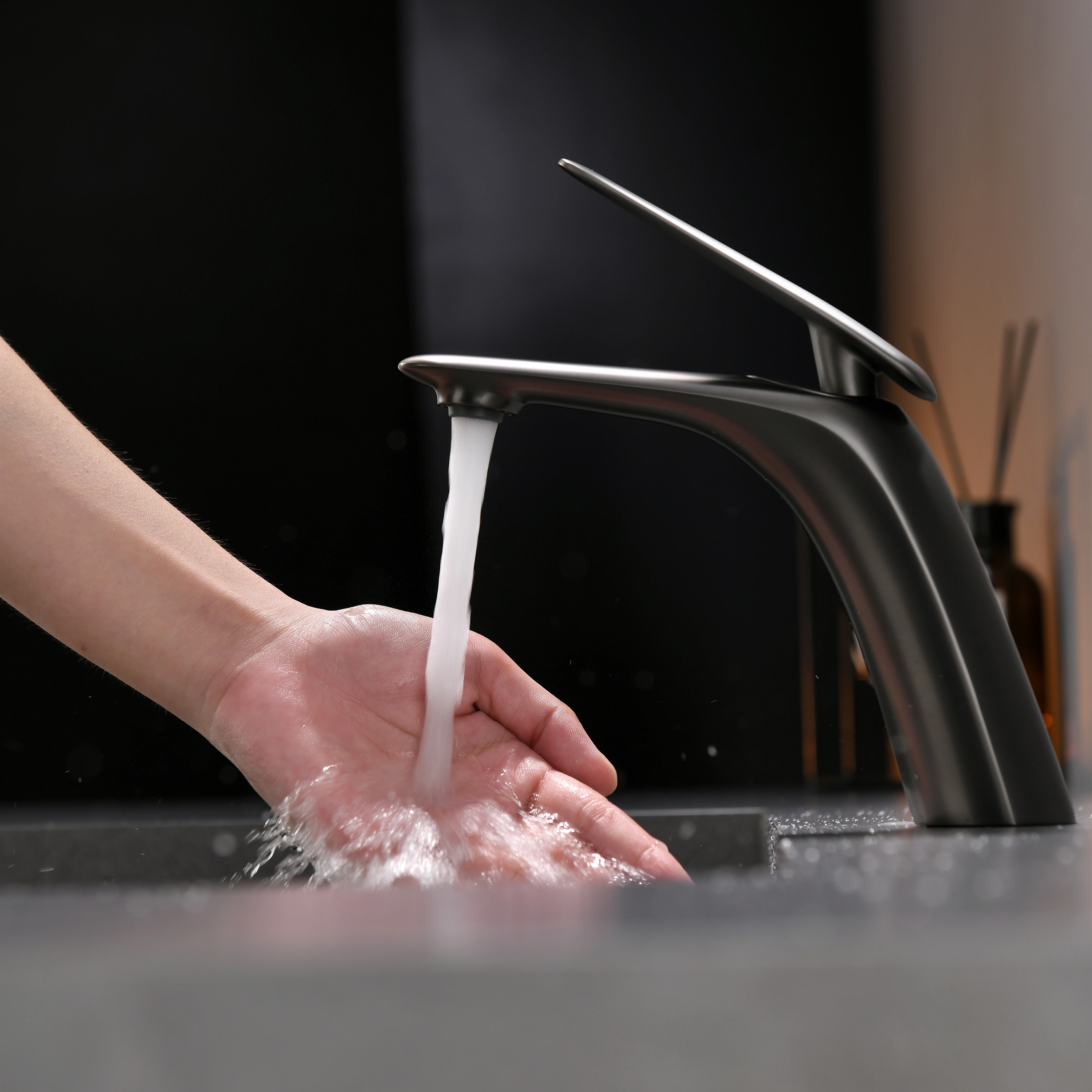 Antique Ceramic Gun-grey out kitchen faucet sprayer kitchen  Wash Basin Faucet Taps