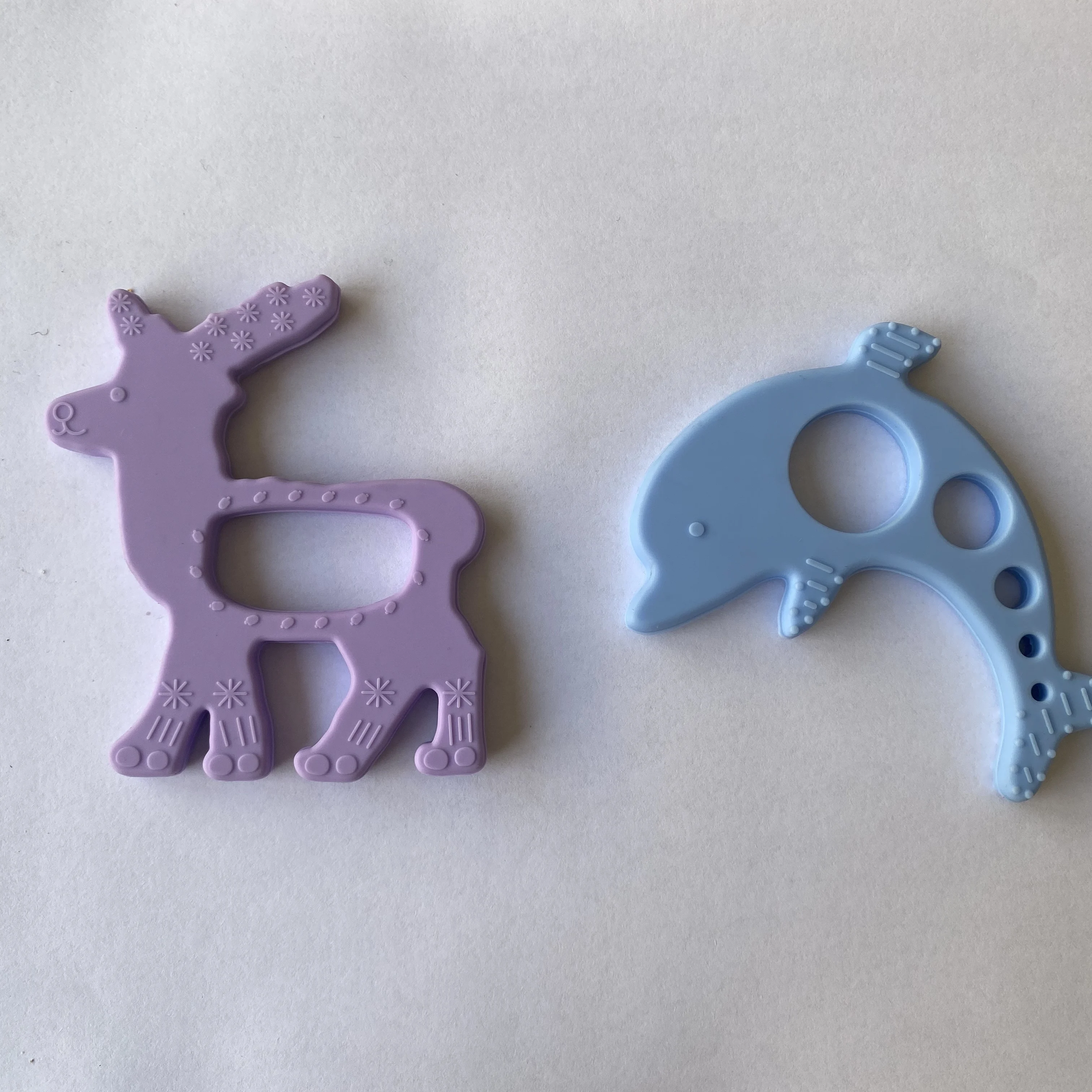 Eco Customizable Bpa Free animals shaped safe silicone toy baby Toddler Teething toys