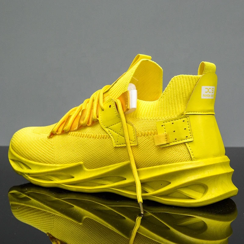 Fashion sports shoes spring and summer new 2022 casual shoes breathable tide shoes wholesale