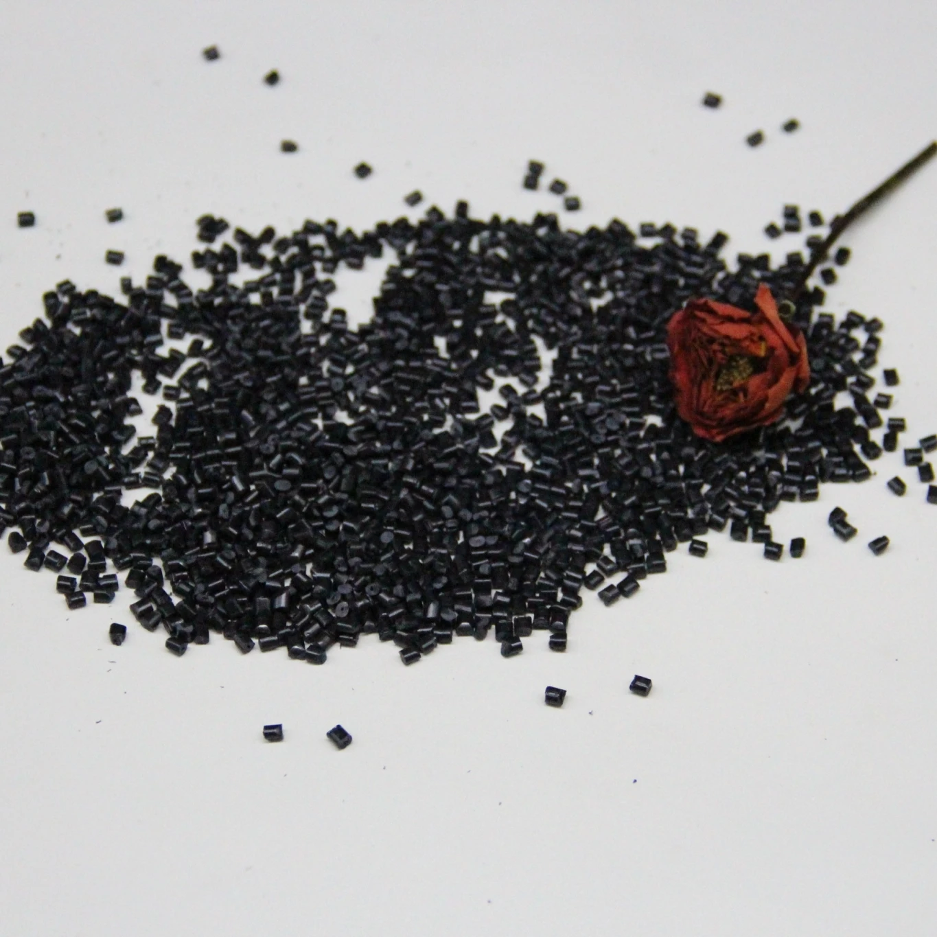 High quality recycled HIPS black granules in stock wholesale HIPS recycled plastic pellets hot sale from Sinopec