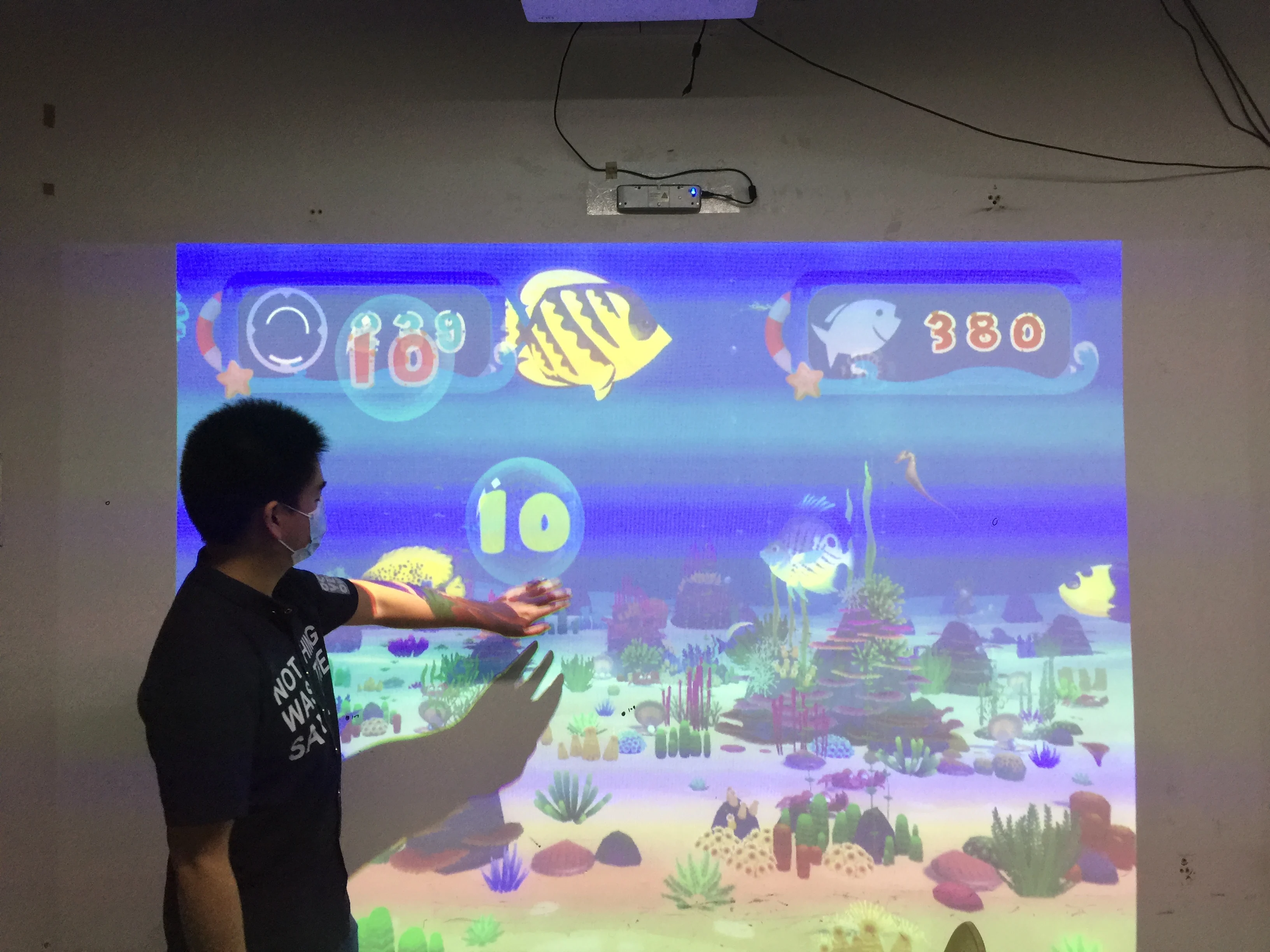 Интерактивная настенная проекция интерактивный Smash Ball детский развлекательный парк интерактивные Проекционные игры