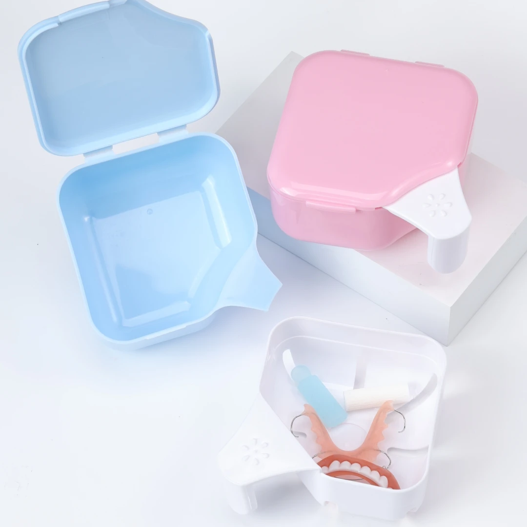 Plastic orthodontic membrane boxes custom denture storage box retainer holder case with organizer bag best