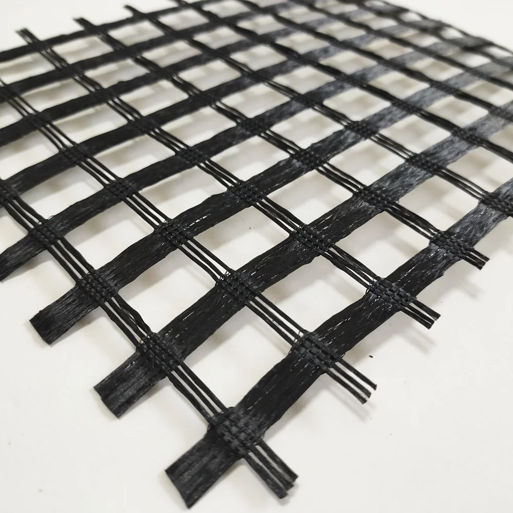 ISO CE Polyester Geogrid 200-30kN Used in Soil Reinforcement for Runway