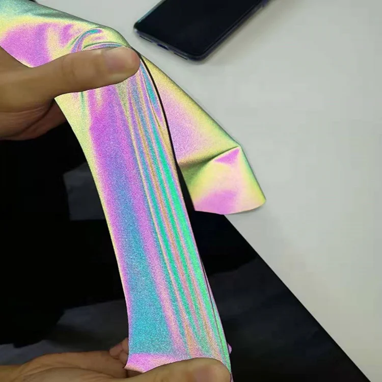 Wholesale Cheap Stretchable Rainbow Reflective Spandex Fabric for Fashion Clothing or Jacket