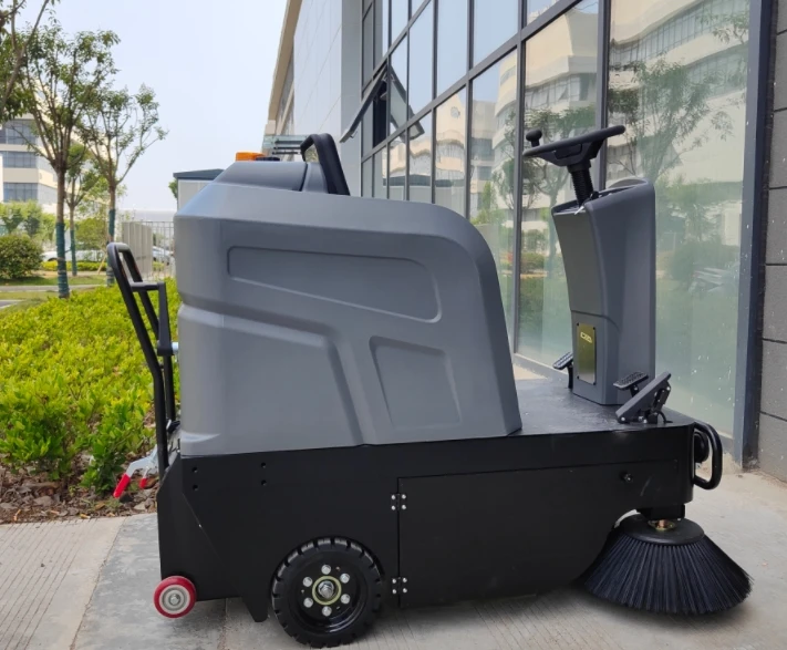 SJ1250 High Quality Industrial Ride-On Sweeper Machine for Parking Lot Road Cleaning Floor Sweepers