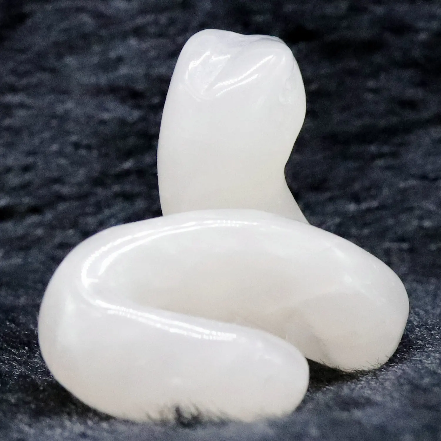 Wholesale natural rose quartz crystal carvings rose quartz crystal snake for home decoration