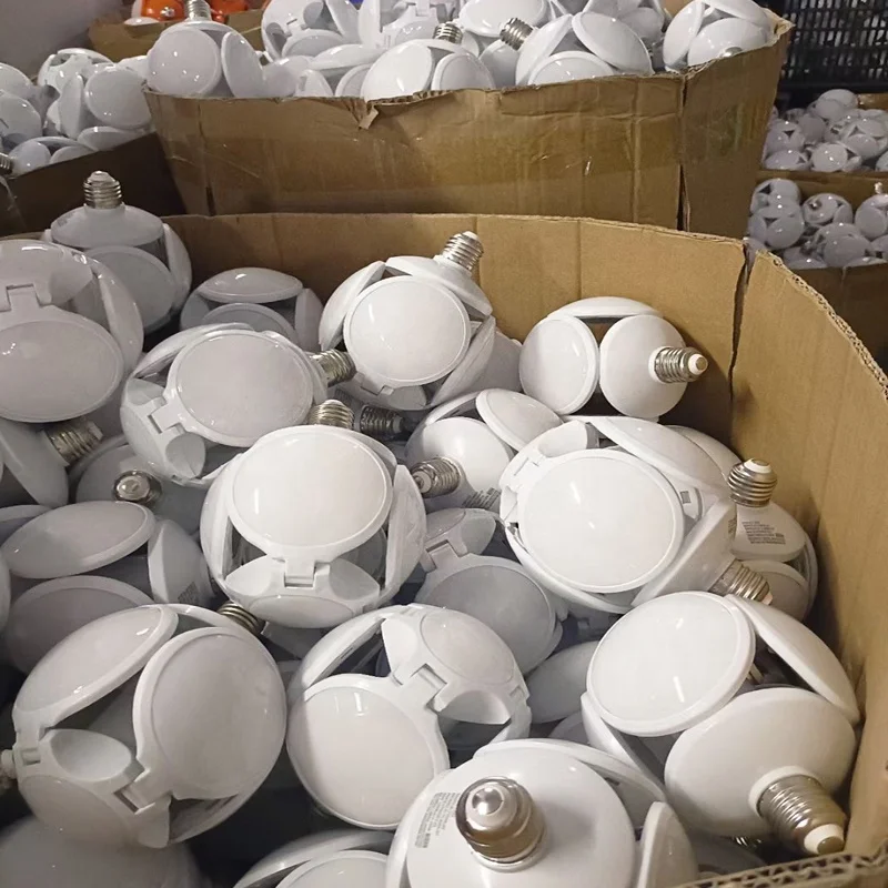 Wholesale Mini/lampu/grosir/Foldable Lamp for night market hot selling stand light 3 Fan Blade 45w e27 Light football light