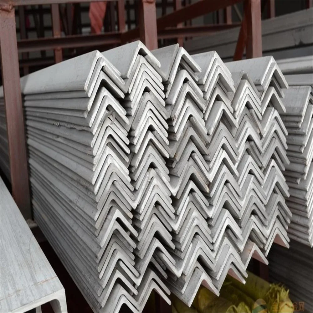 Угловой стержень из мягкой стали 250x250x24 мм Цена за штуку