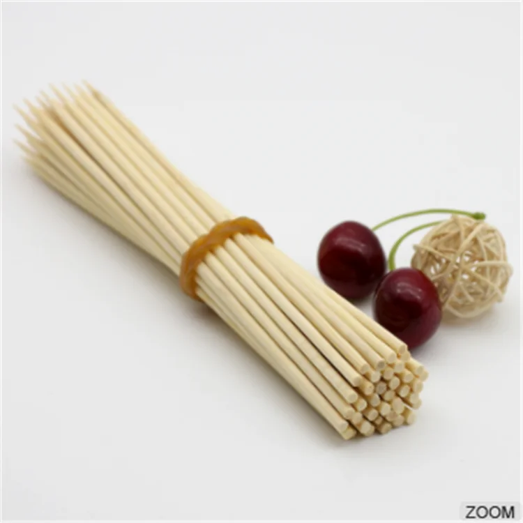 Custom Logo Length Disposable Round Wooden Fruit Skewer Barbecue Stick For BBQ Wholesale