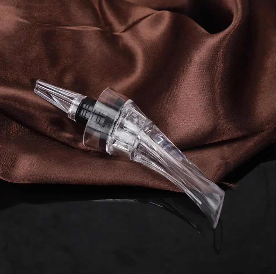 Acrylic Eagle Red Wine Decanter Aerating Aerator Bottle Cork Stopper  Quick Decanter Spout Wine Aerator Pourer