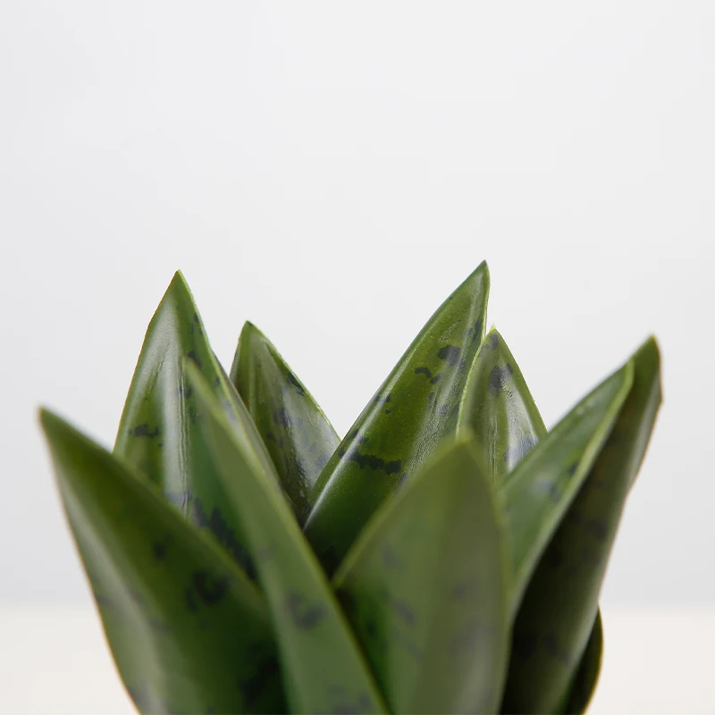 Темно-зеленые пластиковые искусственные змеи Sansevieria недорогие декоративные растения для сада 14 см