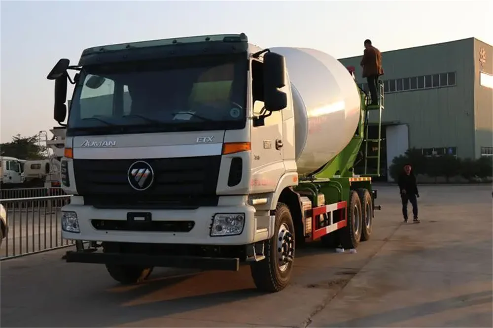 New Premium SINOTRUK for HOWO Concrete Ready Mix Truck with Supply Capacity of 15-20 Tons